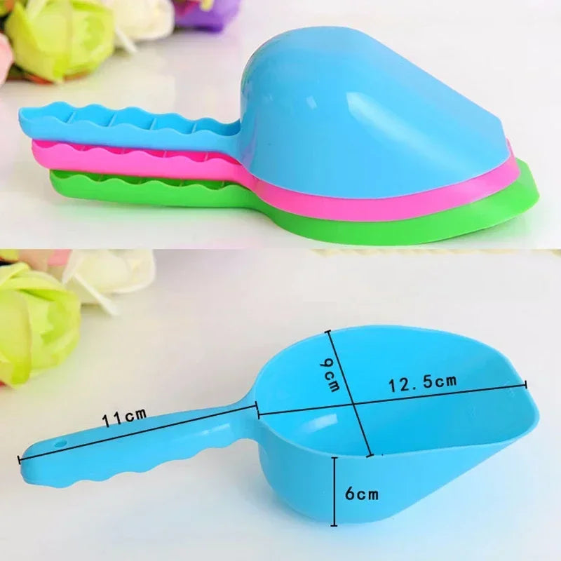Glow Multi-Color Pet Plastic Feeding Shovel Cat Food Spoon Dog Large Capacity Food Feeder Pet Accessories Product